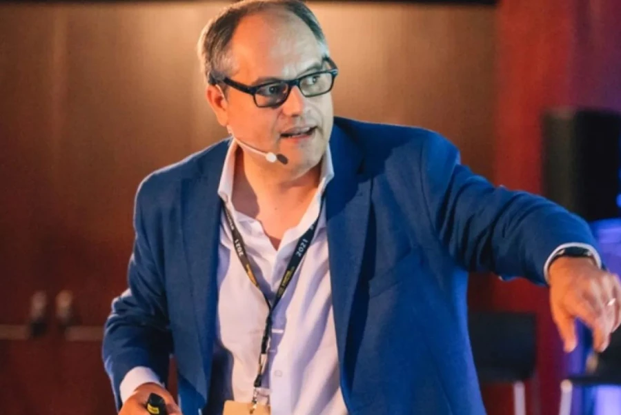 Entrevista con José Antonio Álvarez director general de EXES