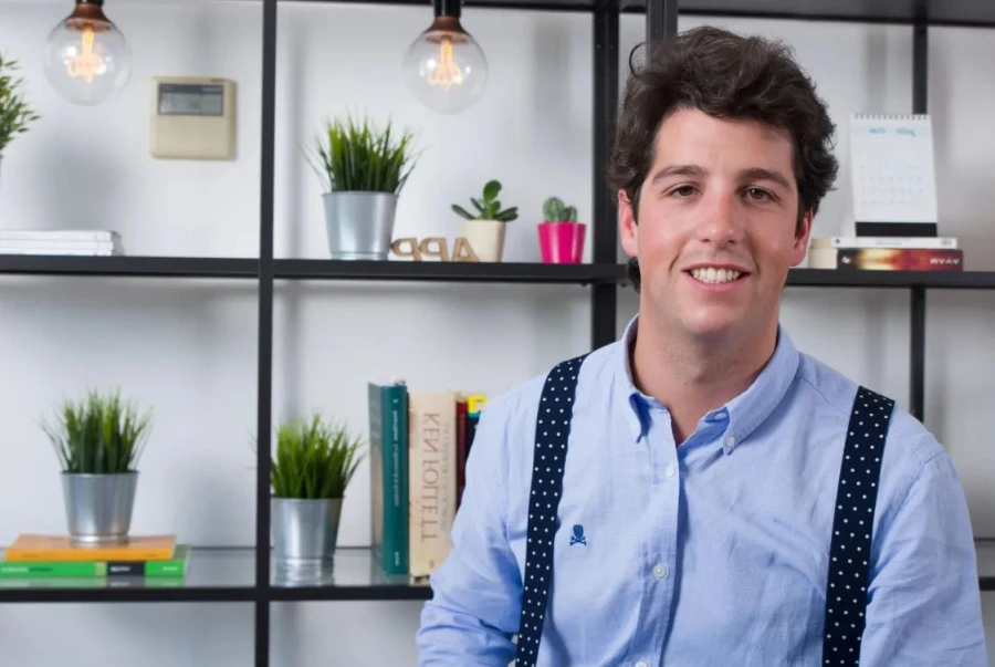 Entrevista con Jorge Oliveros, fundador de Jobin, la startup "arreglatodo"