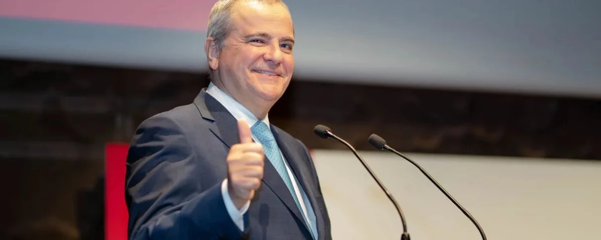 El director de "Emprende", Juanma Romero, premiado por su compromiso innovador