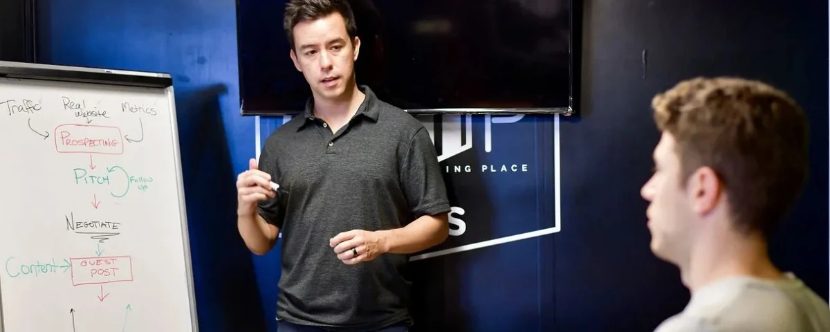 Conseguir mentores y asesores para una startup: la experiencia es un grado