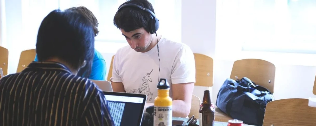 Estrategia de relaciones públicas para una startup