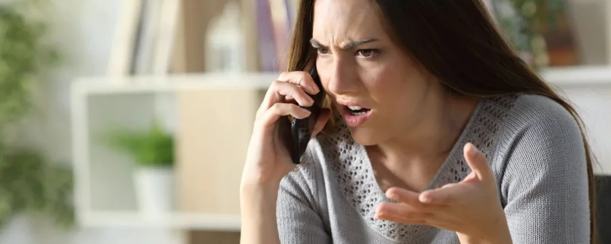 ¿Cómo tratar con clientes enojados?