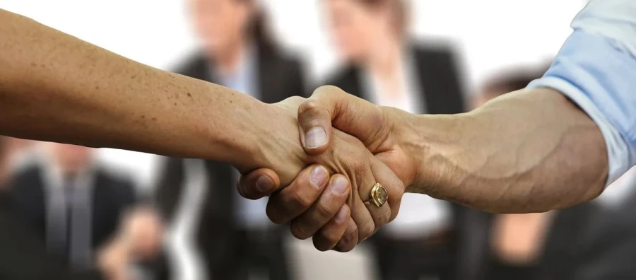 El arte de la confianza: estrategias para crear vínculos sólidos con socios e inversores