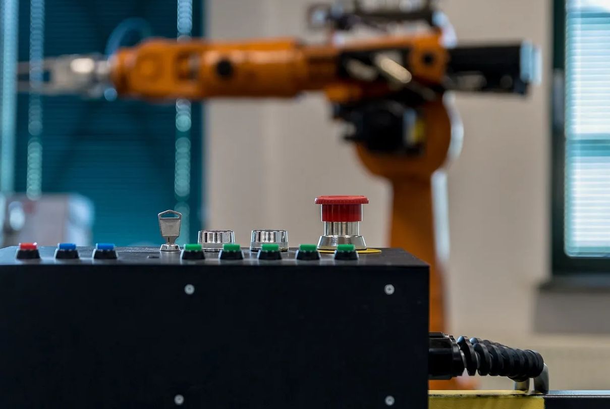 ¿Cómo se puede utilizar la automatización para mejorar la eficiencia operativa de una startup?