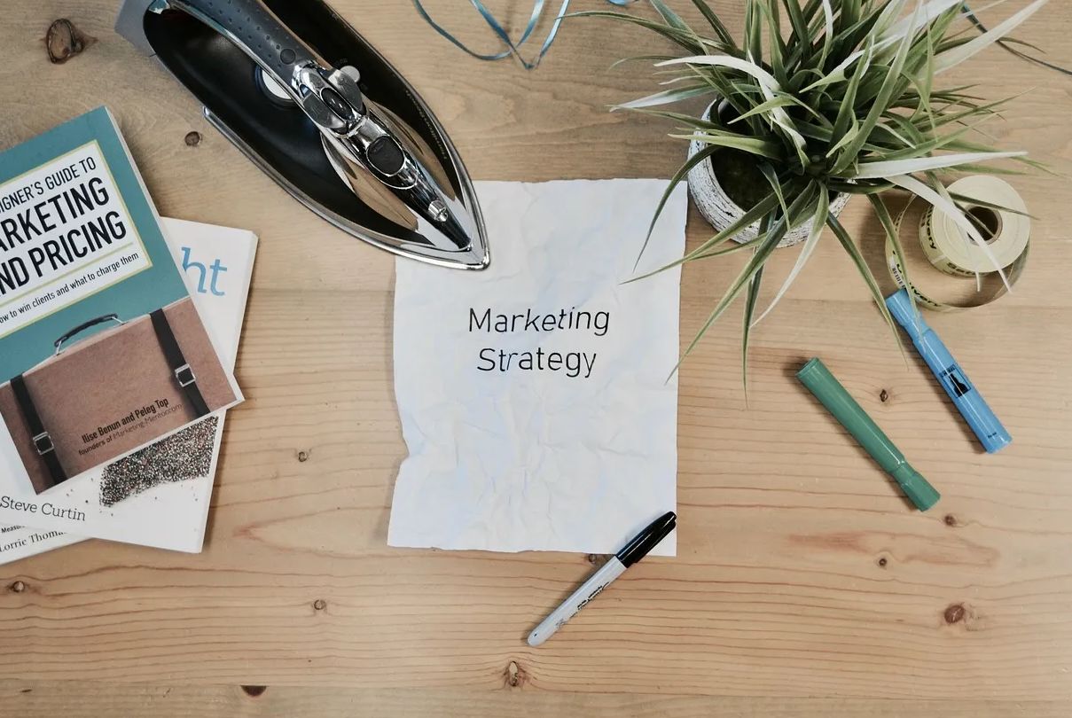 ¿Qué es el benchmarking y cómo aplicarlo en una startup?