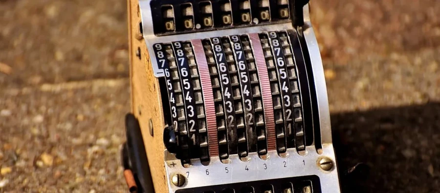 ¿Qué es la metodología OKR (Objectives and Key Results) y cómo aplicarla en una startup?