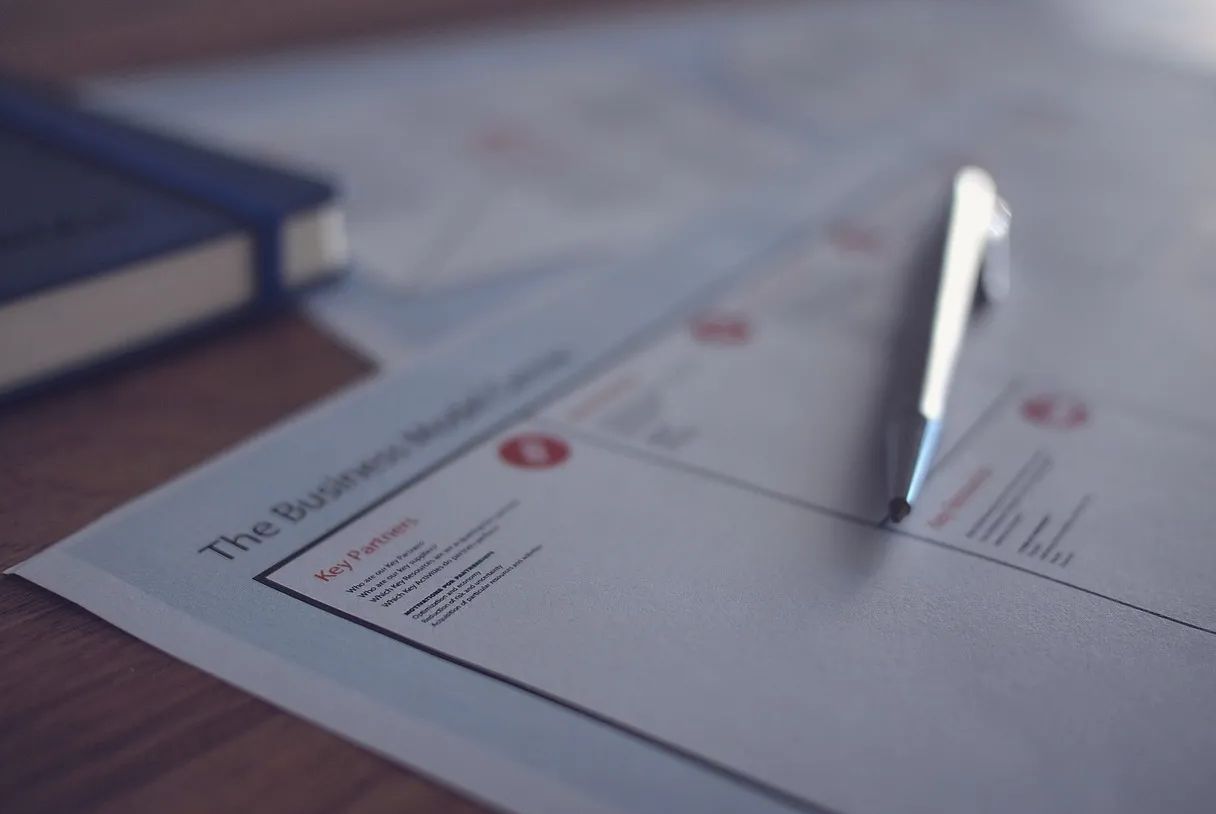 ¿Cómo realizar una auditoría de marketing para una startup?