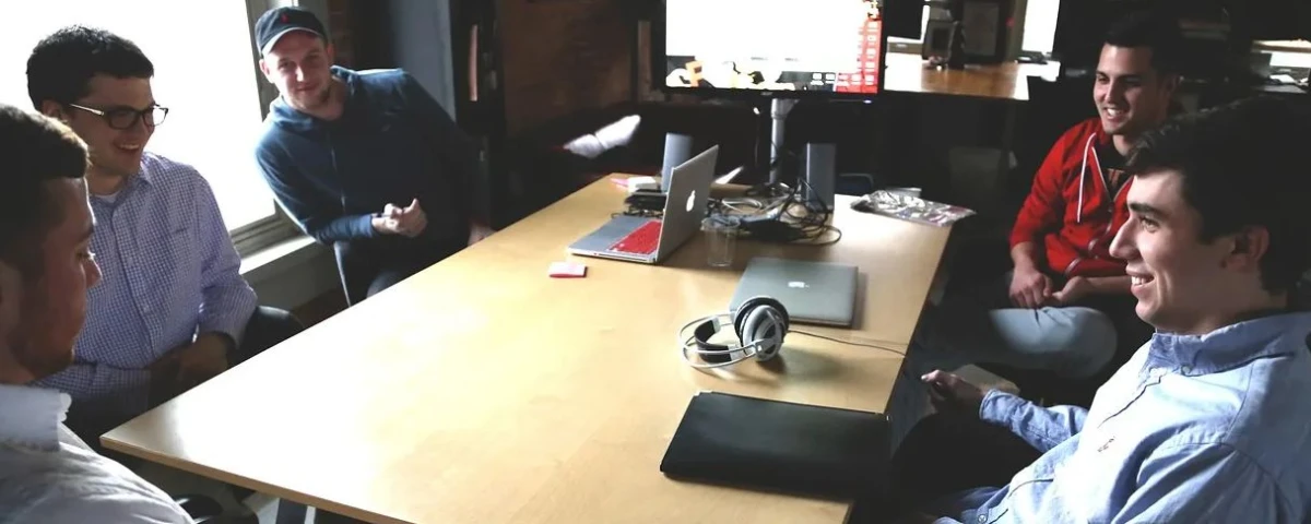 ¿Cuáles son los desafíos éticos que enfrentan las startups en la era digital?