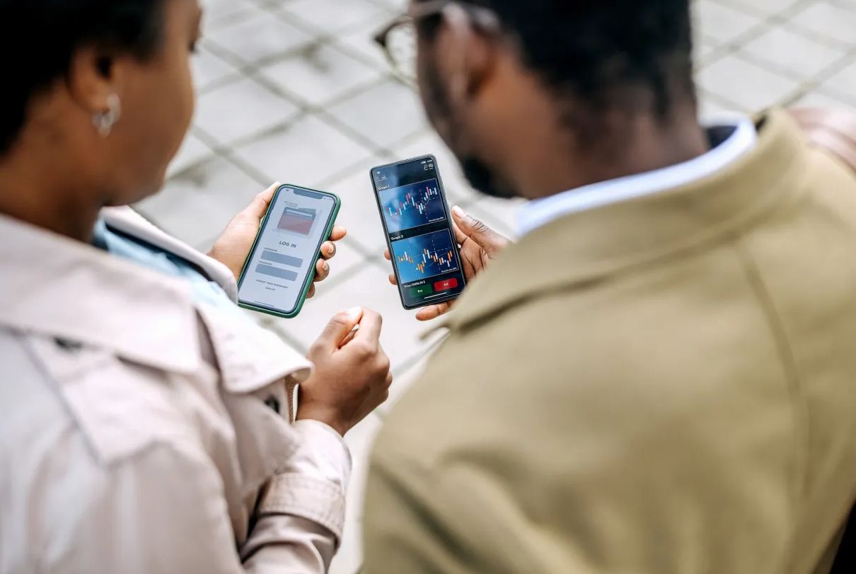 Fintech BucksApp recauda 1 millón de dólares para seguir transformando la experiencia bancaria