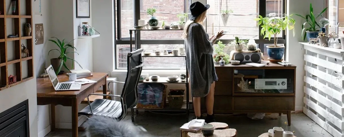 ¿Qué estrategias existen para fomentar la colaboración entre startups y grandes empresas?