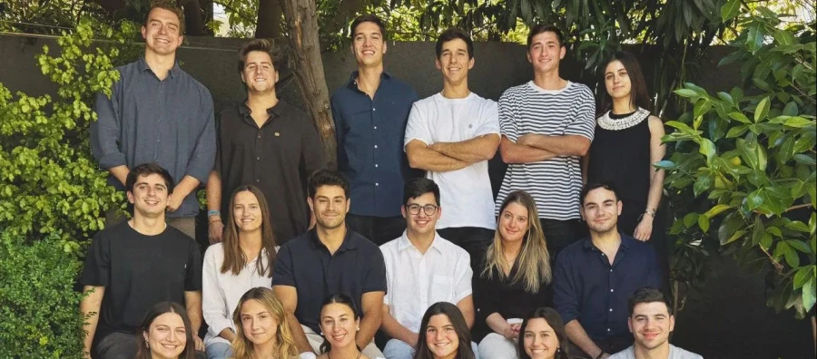 Vambe: startup chilena impulsa el crecimiento de pymes latinoamericanas con IA conversacional