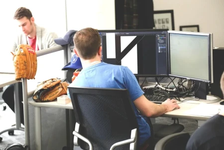 ¿Cuándo y cómo debe una startup lanzar su programa de referidos?