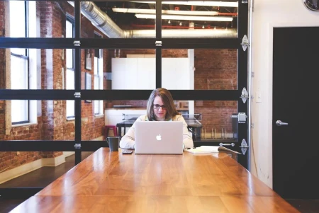 Pensamiento exponencial y startups: la fórmula que transformó a las empresas unicornio