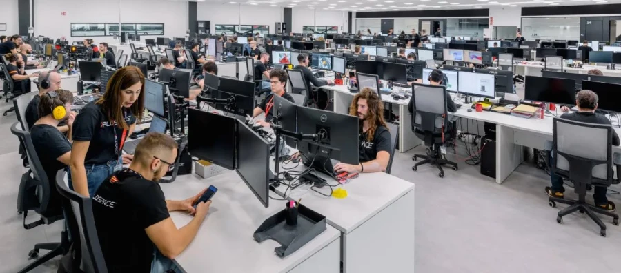 La empresa de servicios espaciales PLD Space ofrece prácticas de verano para universitarios