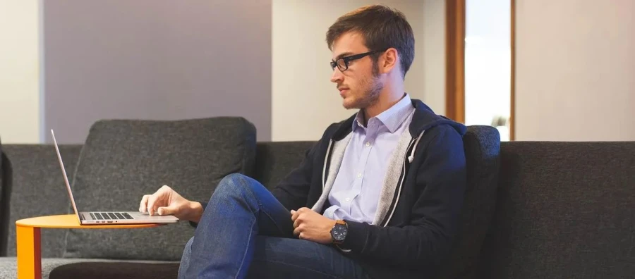 ¿Es rentable instalar una startup en una zona franca? Claves para una decisión estratégica