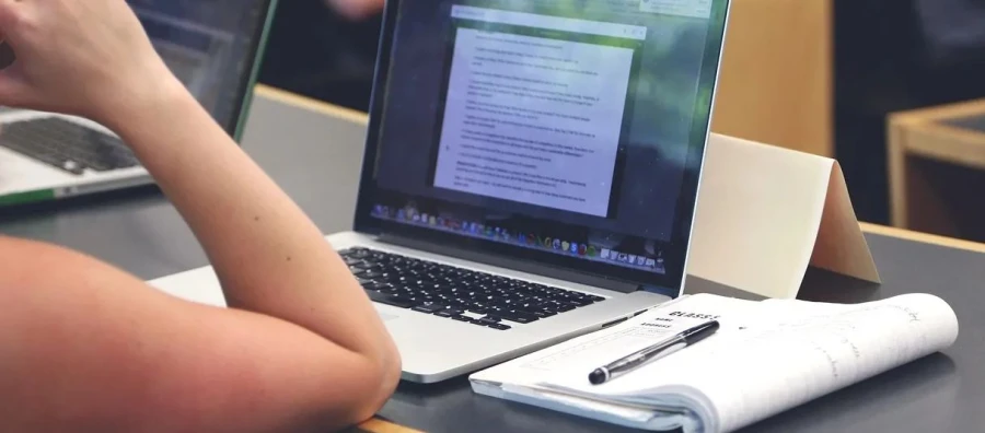 Modelos de expansión territorial para startups: franquicias, filiales o socios locales