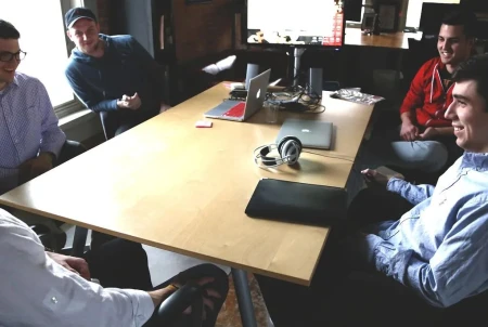 Delegación estratégica: el arte de empoderar equipos sin comprometer resultados