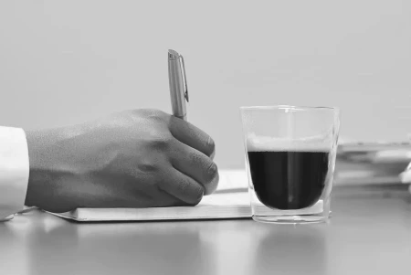 Mentalidad antifrágil: estrategias para convertir la incertidumbre en ventaja competitiva