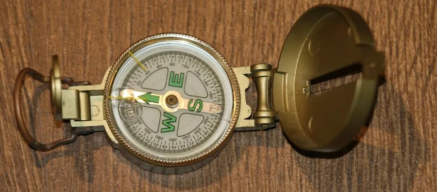 Navegar sin mapa: cómo enfrentan las startups la incertidumbre y la ambigüedad estratégica