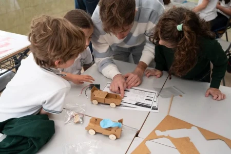 La Fundación Endesa consolida su compromiso formativo con una nueva edición de Endesa Educa Digital