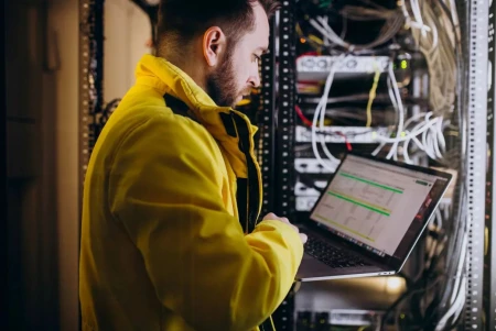 FNT Software presenta un modelo modular para la gestión de activos informáticos en España