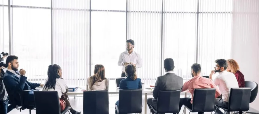 La entrada en vigor de la nueva normativa de transparencia salarial obliga a las empresas españolas a redefinir sus políticas retributivas con total claridad