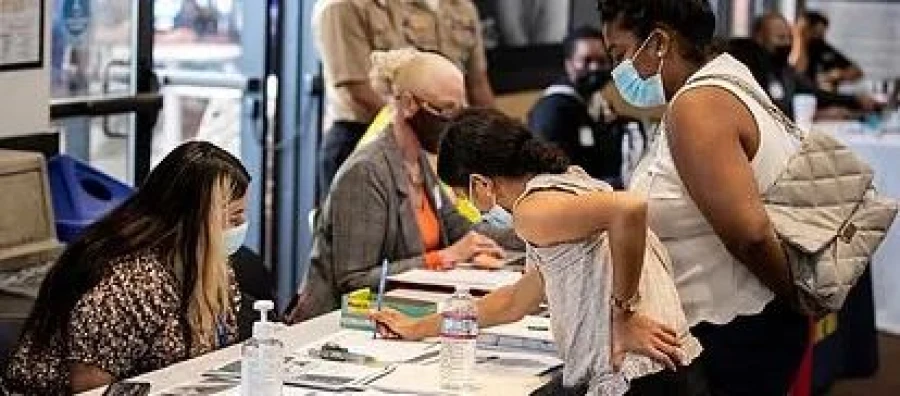 La afiliación a la Seguridad Social en España alcanza los 22 millones de personas en abril de 2026