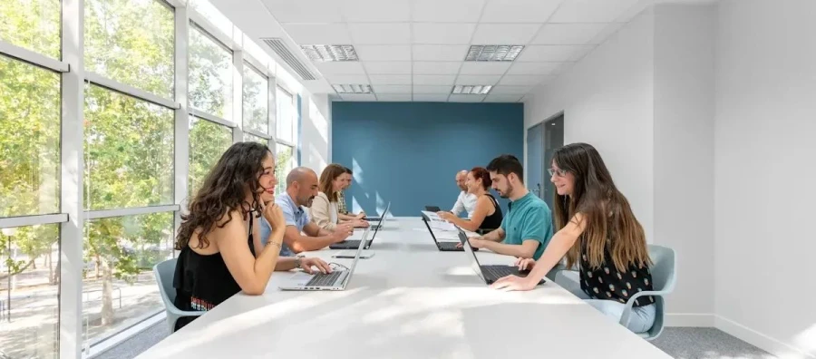 El rechazo a los largos desplazamientos diarios transforma los modelos de trabajo de la Generación Z