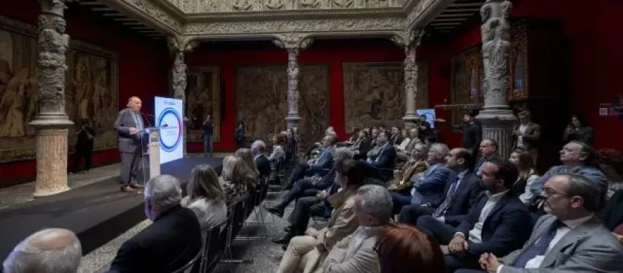 El congreso internacional de la Fundación Ibercaja reúne a líderes globales en Zaragoza